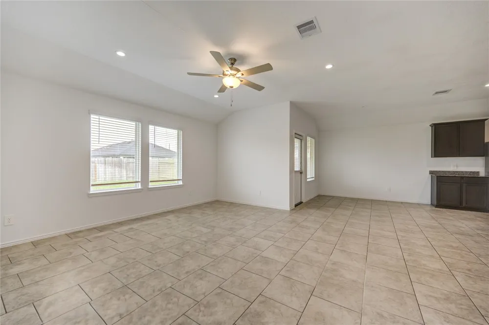 7547 Cattle Walker Court Rosharon, TX 77583