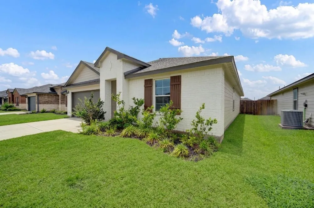 7547 Cattle Walker Court Rosharon, TX 77583
