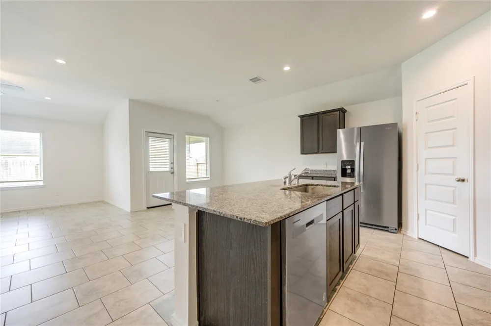 7547 Cattle Walker Court Rosharon, TX 77583
