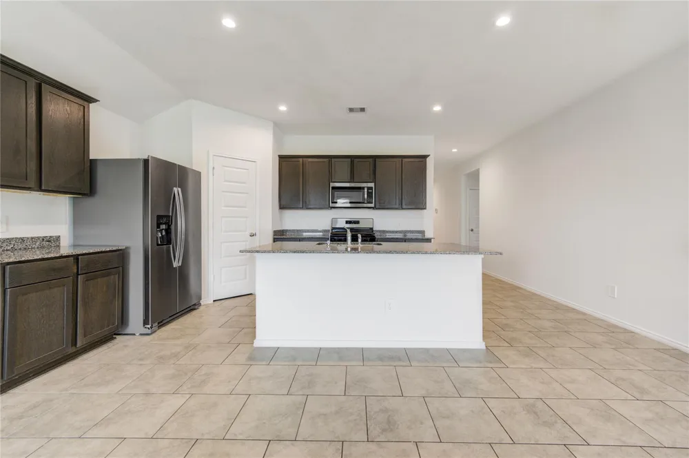 7547 Cattle Walker Court Rosharon, TX 77583