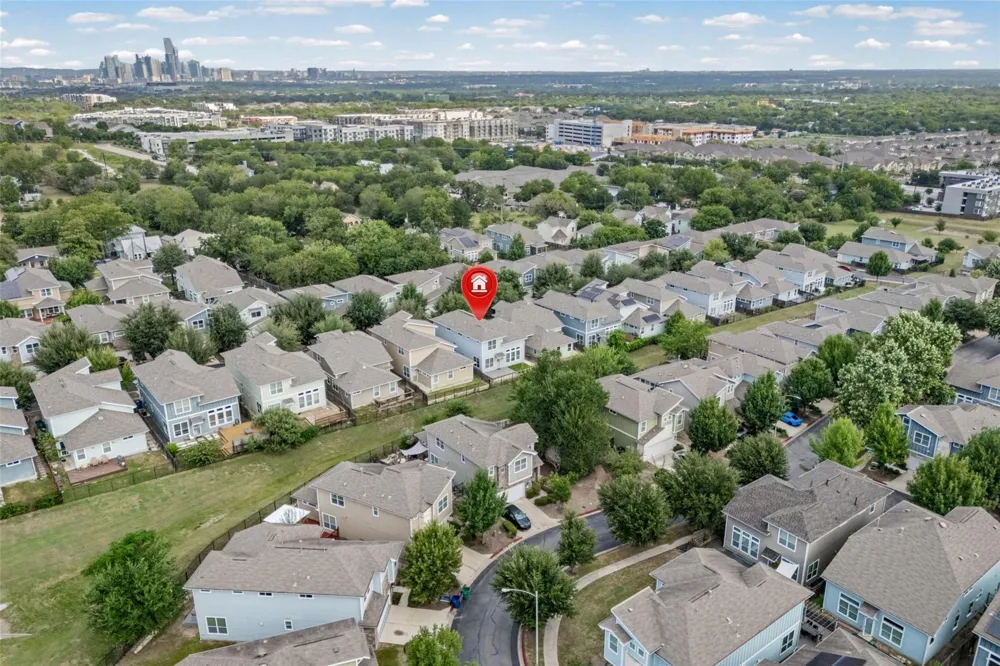 2303 Capulet Street Austin, TX 78741