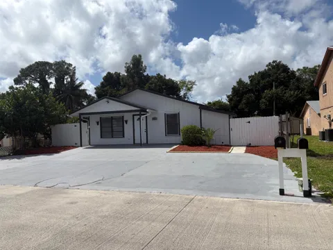 3825 Patio Court #A