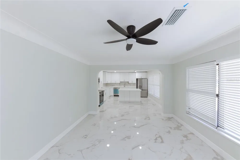 4946 DR MARTIN LUTHER KING JR STREET S St Petersburg, FL 33705