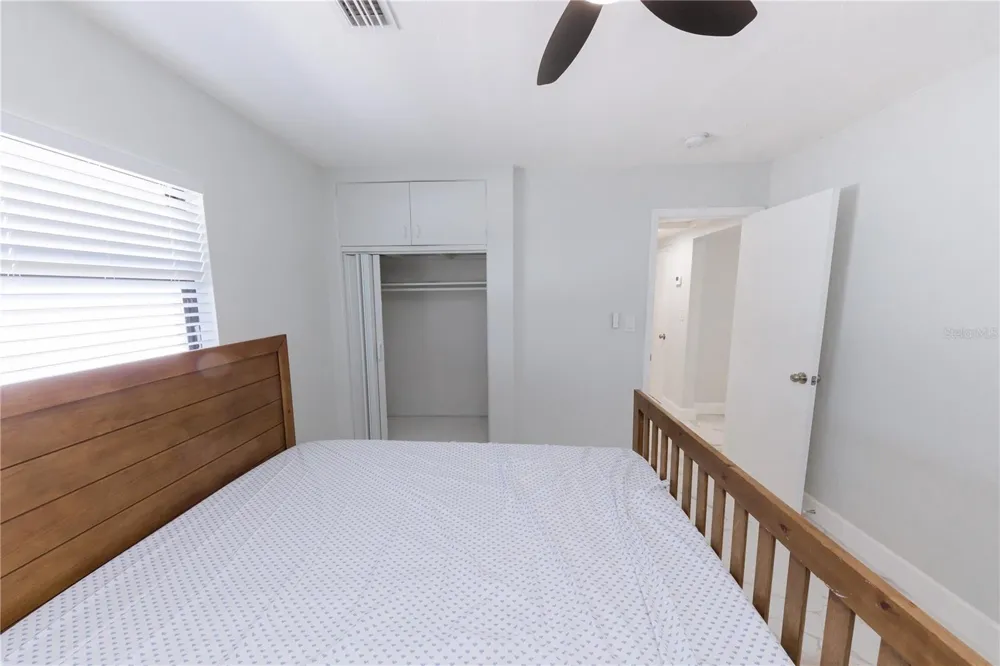 4946 DR MARTIN LUTHER KING JR STREET S St Petersburg, FL 33705