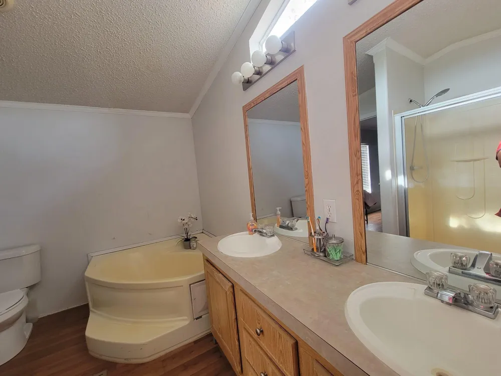 35340 Morgan Road Waller, TX 77484