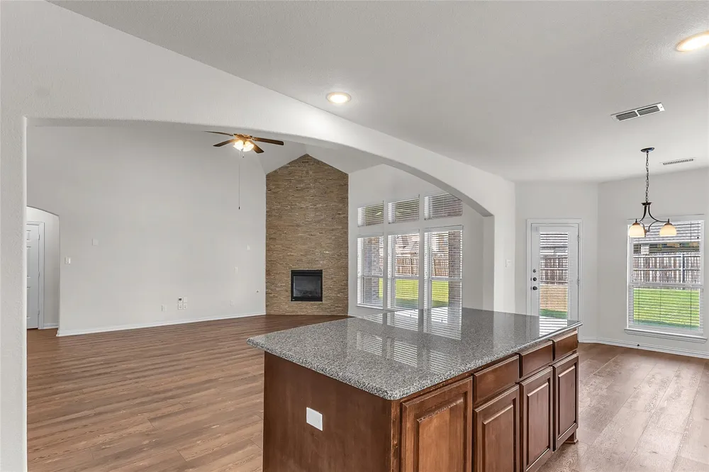 1209 Rogers Parkway Forney, TX 75126