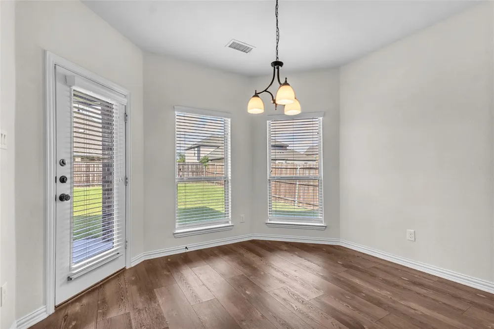 1209 Rogers Parkway Forney, TX 75126