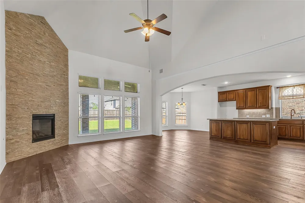 1209 Rogers Parkway Forney, TX 75126