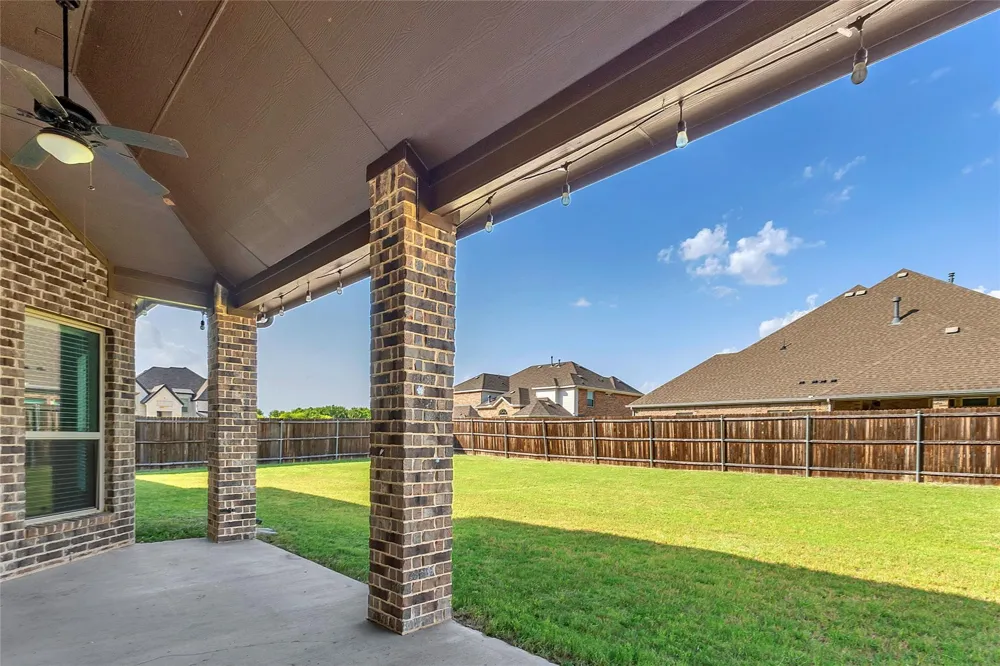 1209 Rogers Parkway Forney, TX 75126