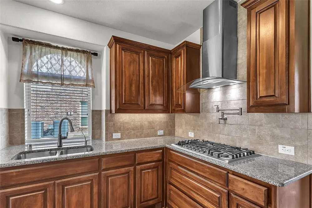 1209 Rogers Parkway Forney, TX 75126