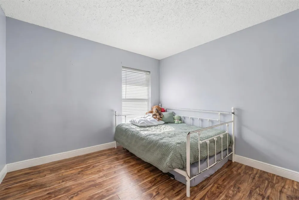 5930 NW Theda Lane Port St. Lucie, FL 34983