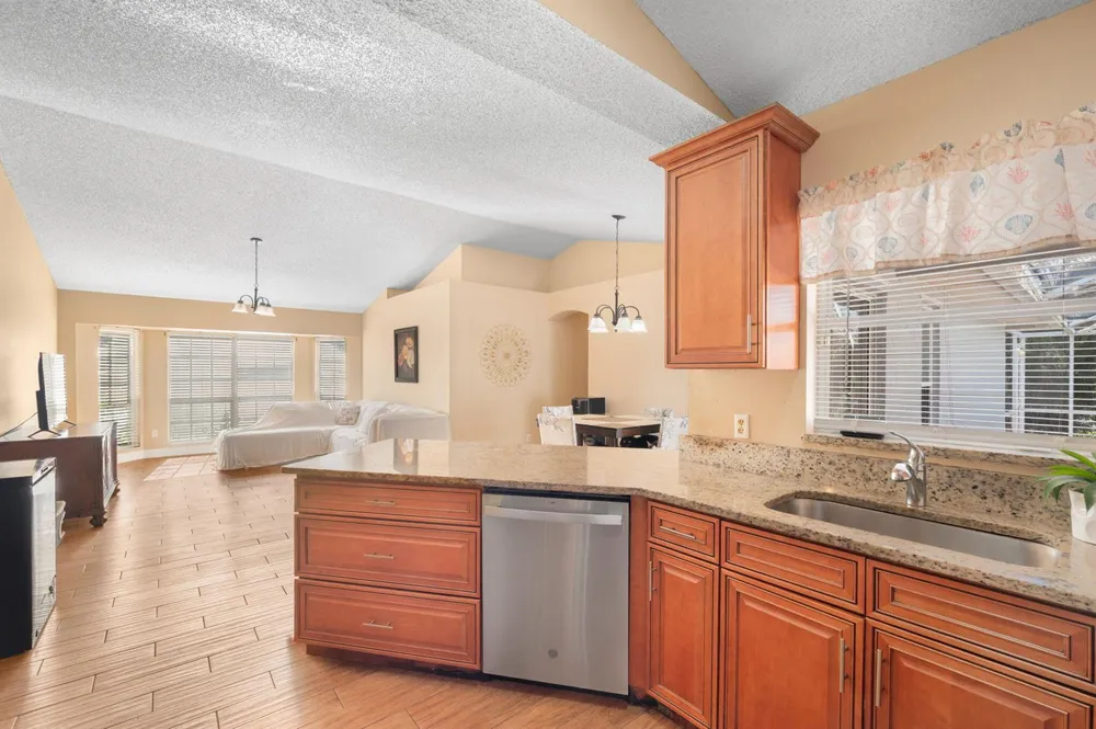 5930 NW Theda Lane Port St. Lucie, FL 34983