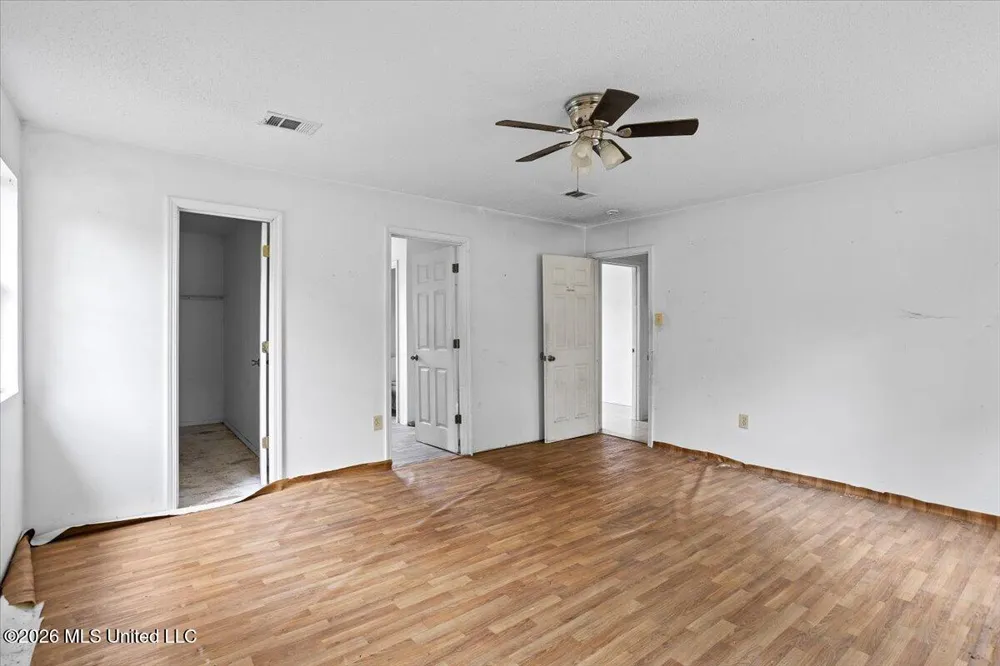 328 W Progress Road Prentiss, MS 39474