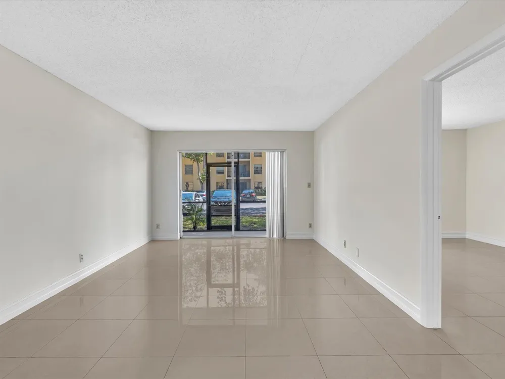 470 NW 20th Street Boca Raton, FL 33431