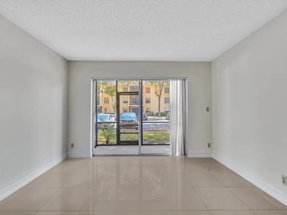 470 NW 20th Street Boca Raton, FL 33431