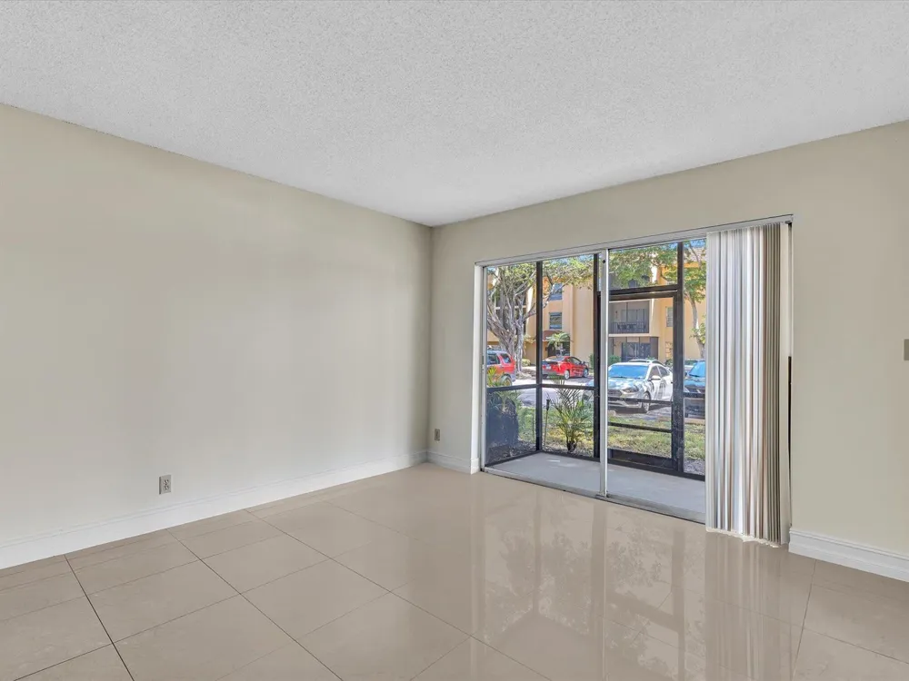 470 NW 20th Street Boca Raton, FL 33431
