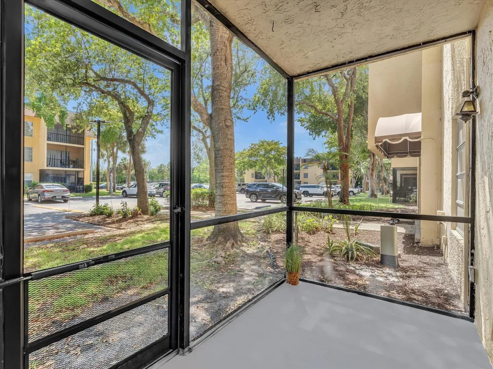 470 NW 20th Street Boca Raton, FL 33431
