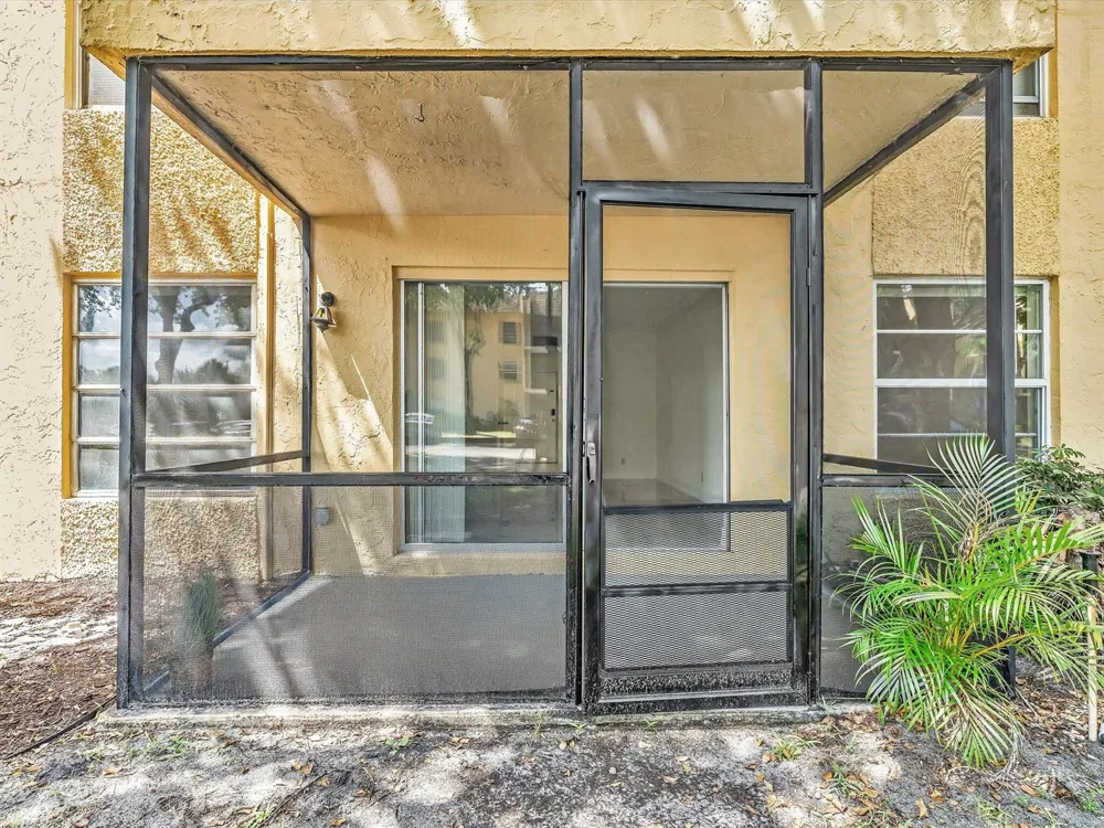 470 NW 20th Street Boca Raton, FL 33431