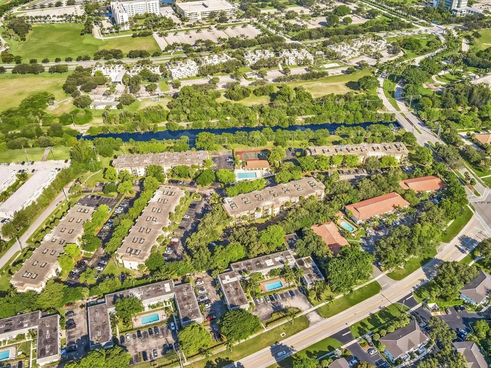 470 NW 20th Street Boca Raton, FL 33431