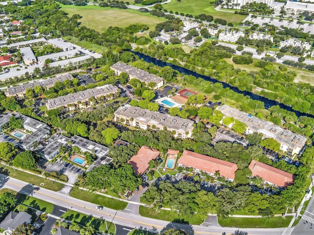 470 NW 20th Street Boca Raton, FL 33431