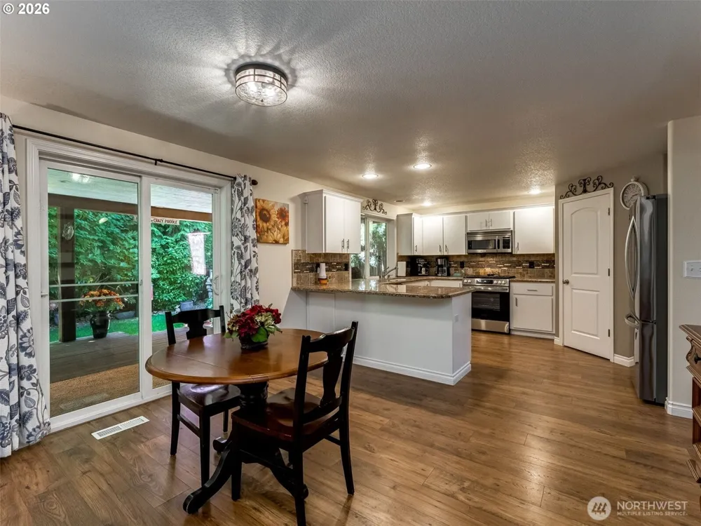 14700 NW 9th Place Vancouver, WA 98685