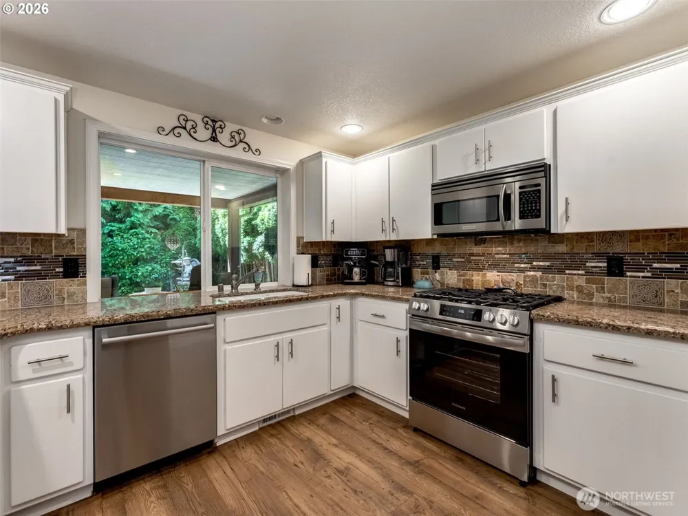 14700 NW 9th Place Vancouver, WA 98685