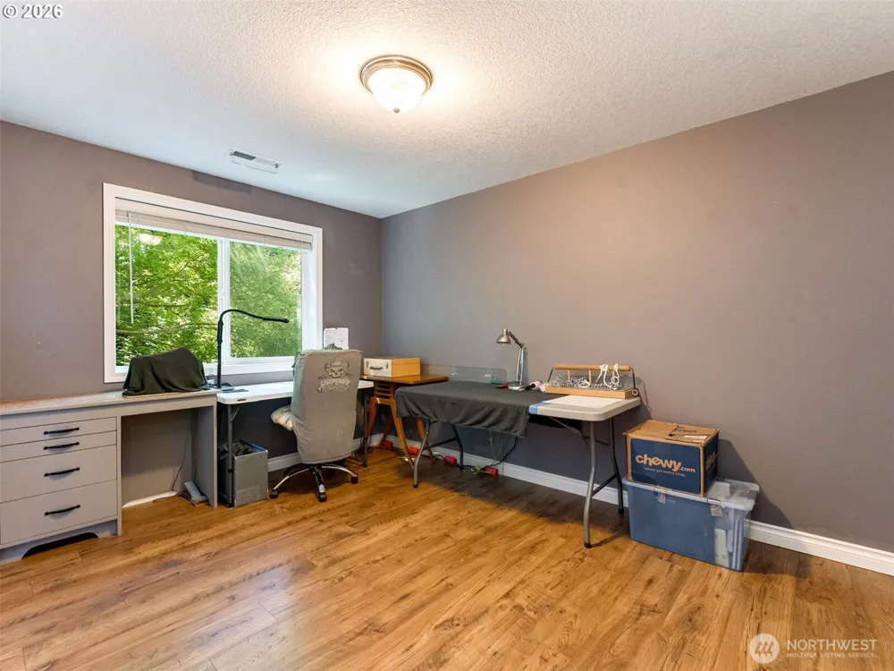 14700 NW 9th Place Vancouver, WA 98685
