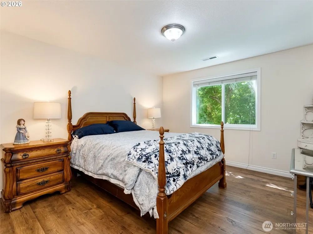 14700 NW 9th Place Vancouver, WA 98685