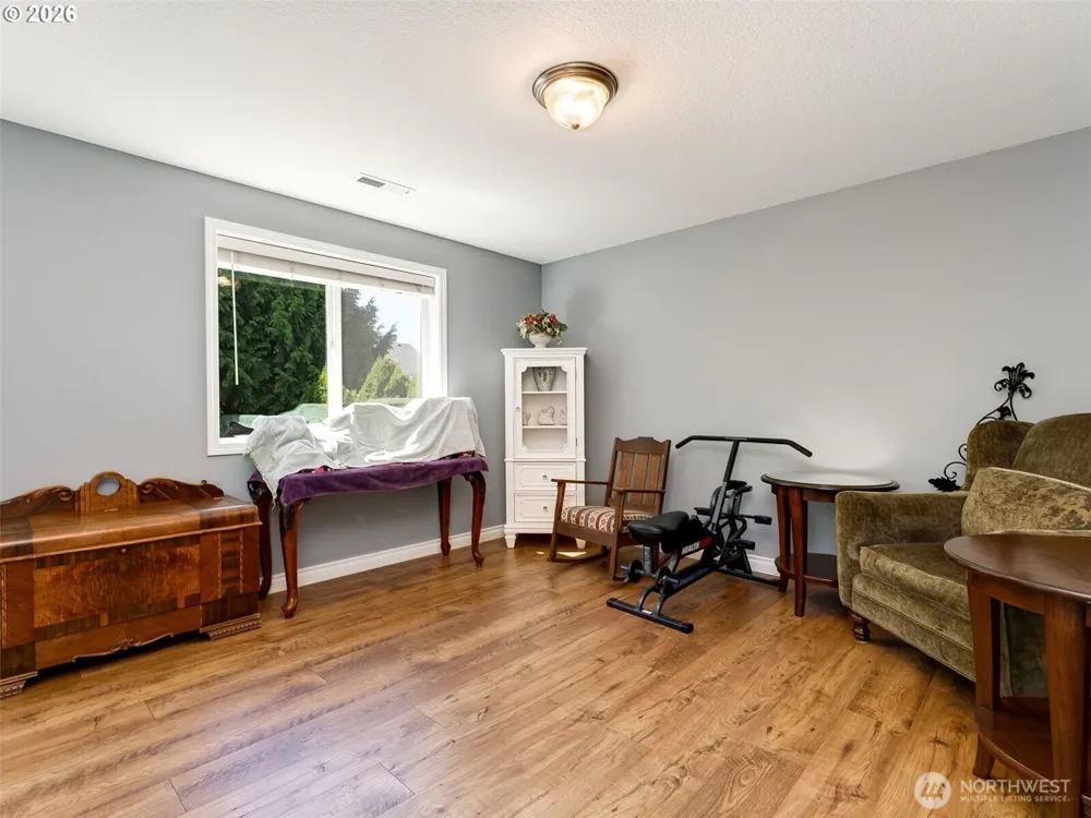 14700 NW 9th Place Vancouver, WA 98685