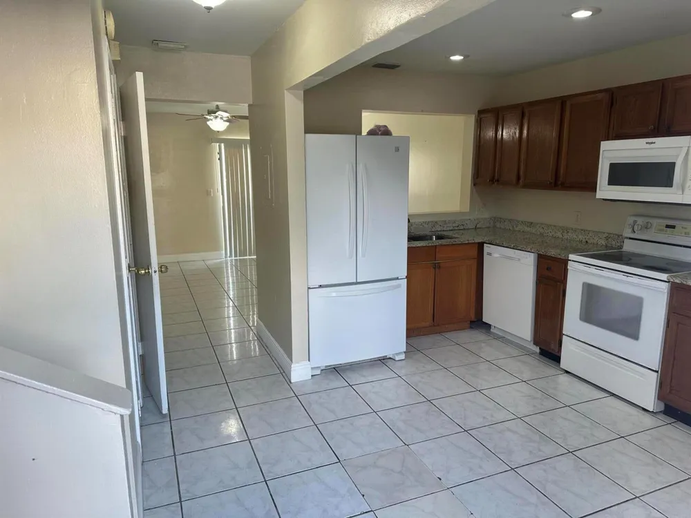 5145 BRECKENRIDGE PLACE #30 West Palm Beach, FL 33417