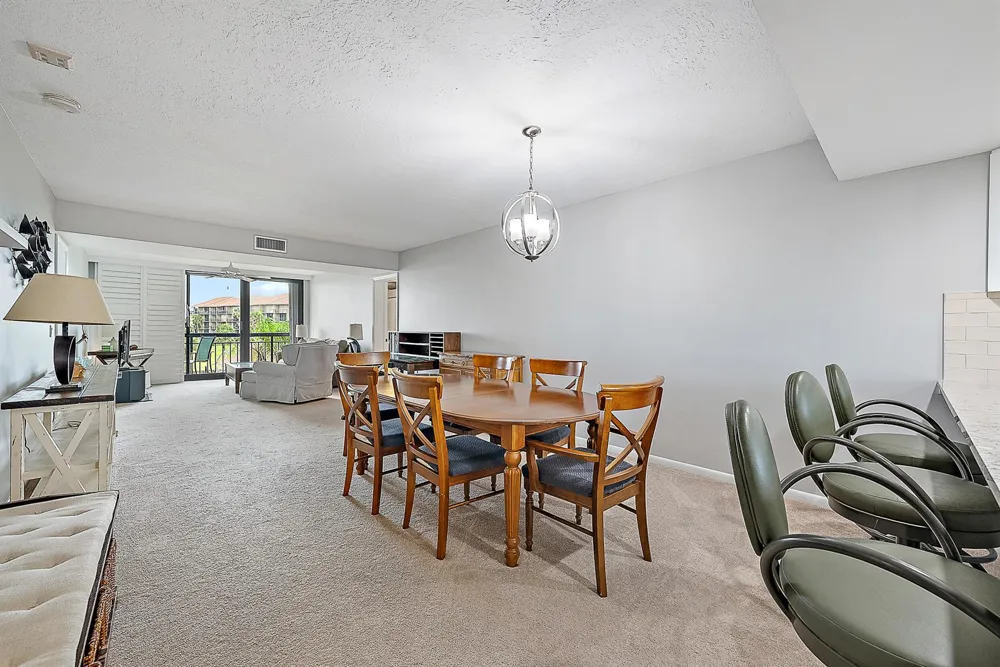 301 S Seas Drive #305 Jupiter, FL 33477