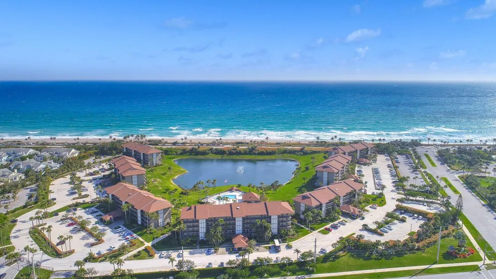 301 S Seas Drive #305 Jupiter, FL 33477