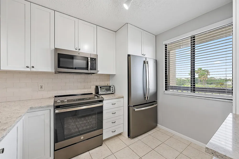 301 S Seas Drive #305 Jupiter, FL 33477