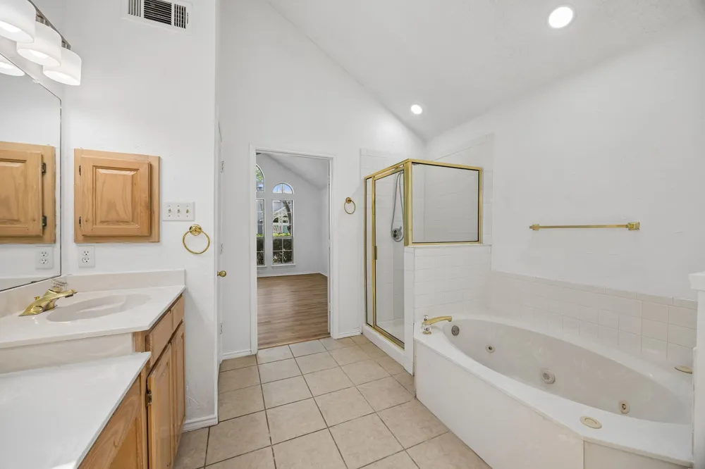 537 Raintree Circle Coppell, TX 75019