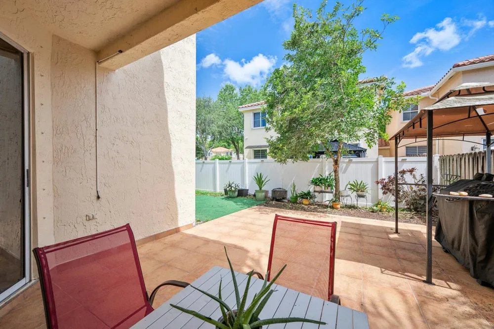 16951 SW 34th Street Miramar, FL 33027
