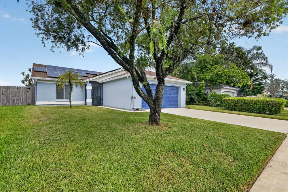 5108 Arbor Glen Circle Lake Worth, FL 33463