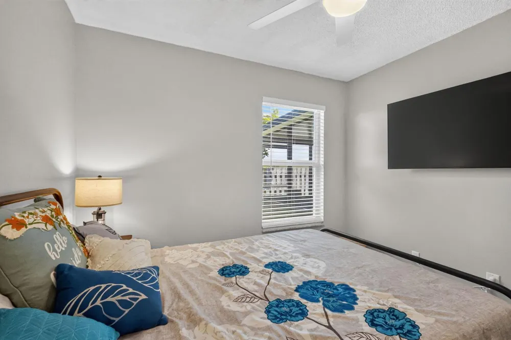 5108 Arbor Glen Circle Lake Worth, FL 33463