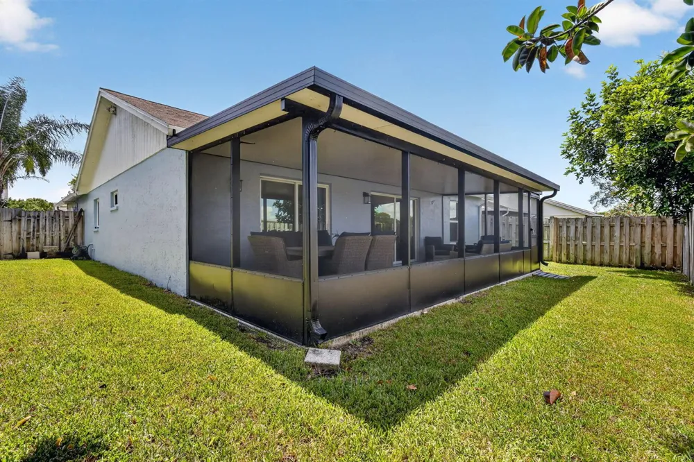 5108 Arbor Glen Circle Lake Worth, FL 33463