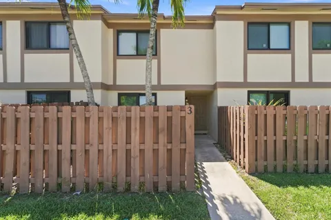 2975 NW 106TH AVENUE #3