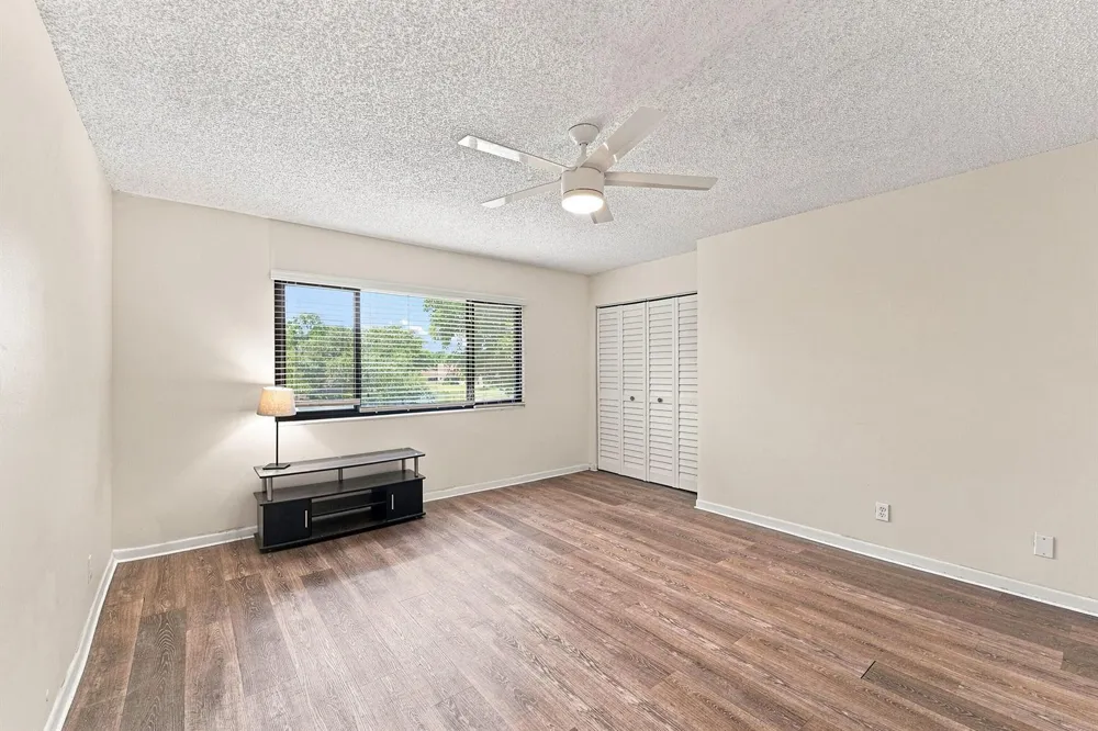2975 NW 106th Avenue #3 Sunrise, FL 33322