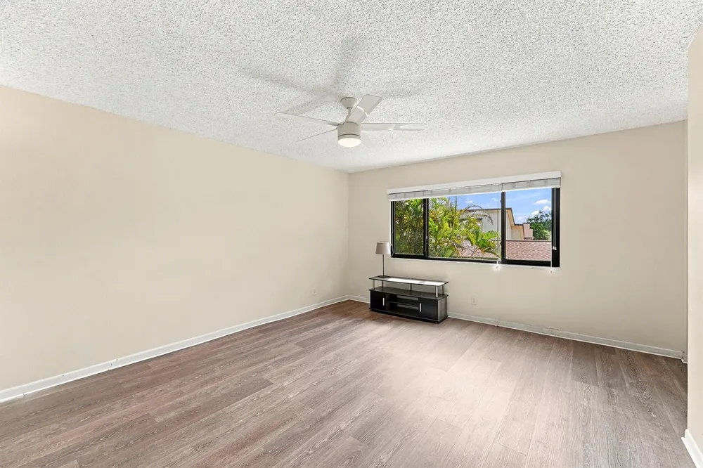 2975 NW 106th Avenue #3 Sunrise, FL 33322