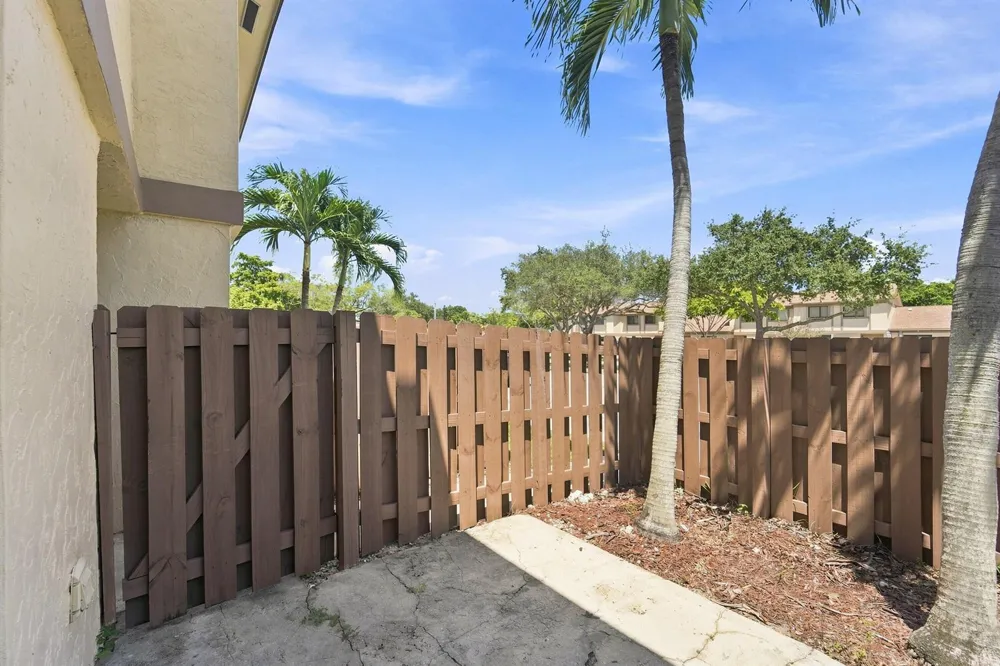 2975 NW 106th Avenue #3 Sunrise, FL 33322
