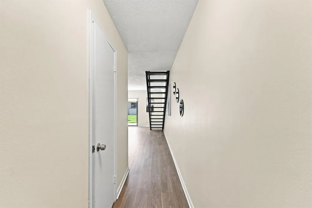 2975 NW 106th Avenue #3 Sunrise, FL 33322