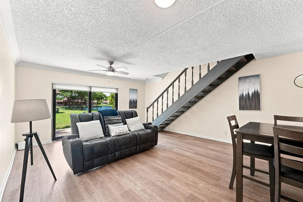 2975 NW 106th Avenue #3 Sunrise, FL 33322