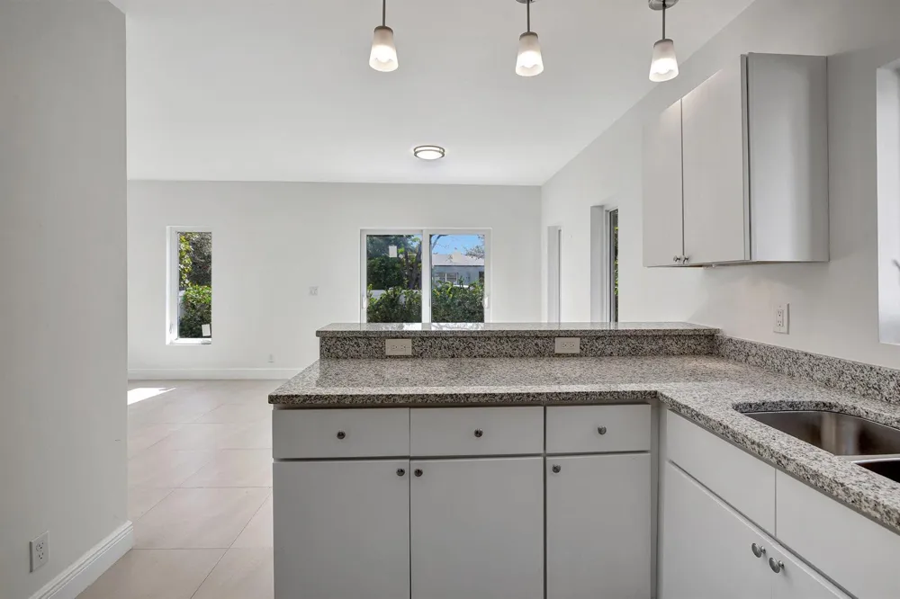 1102 S 20TH AVENUE #1102 Hollywood, FL 33020