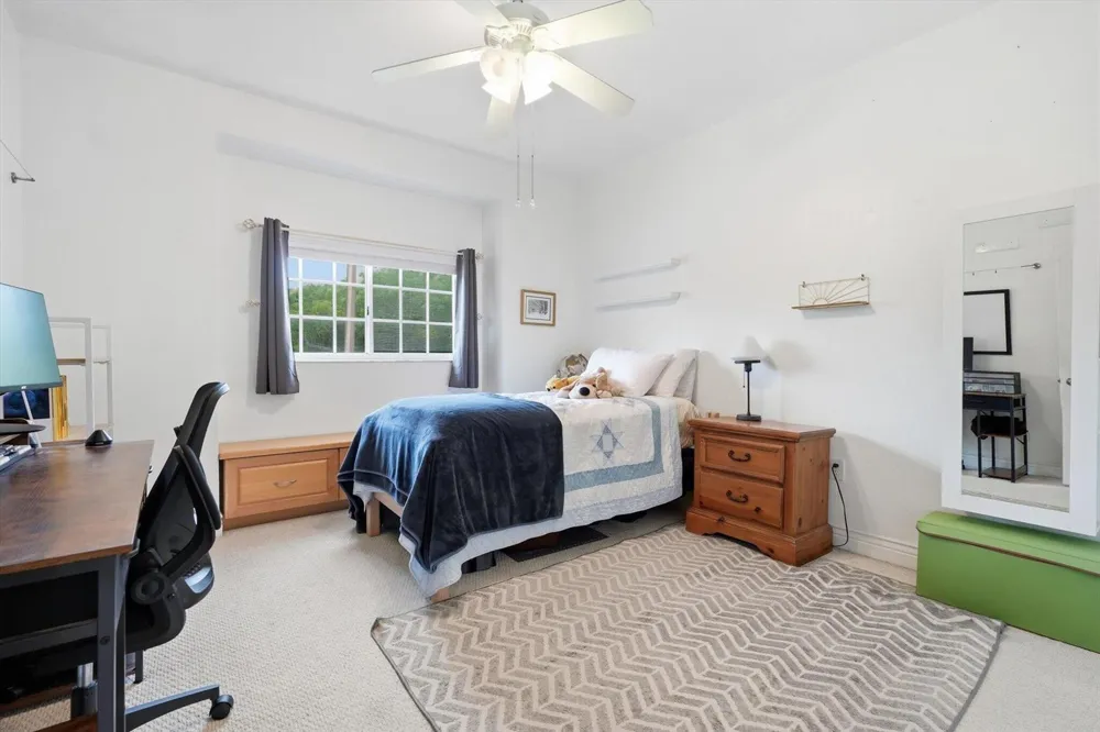 5880 SW 99th Terrace Cooper City, FL 33328