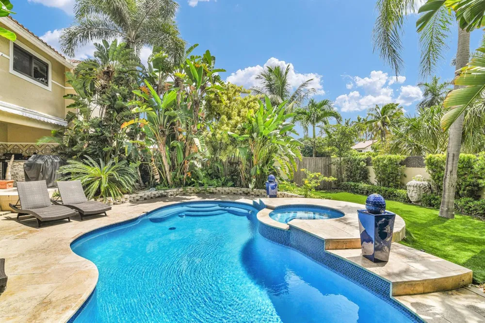 753 Villa Portofino Circle Deerfield Beach, FL 33442