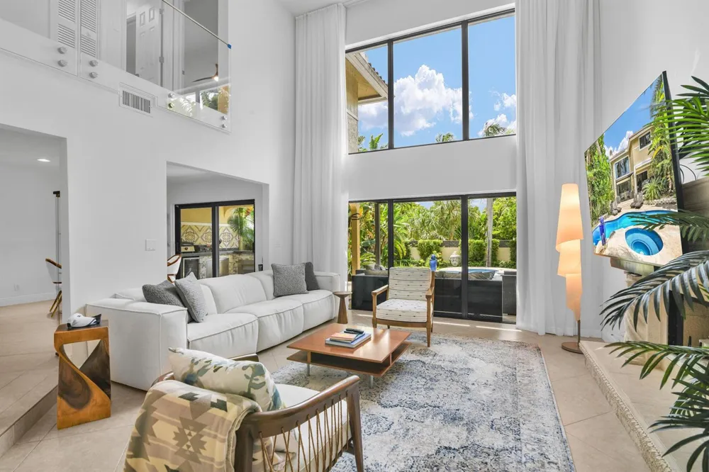 753 Villa Portofino Circle Deerfield Beach, FL 33442