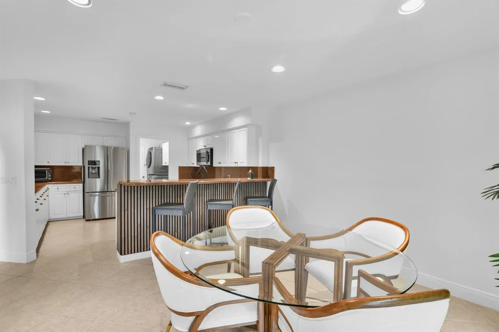 753 Villa Portofino Circle Deerfield Beach, FL 33442