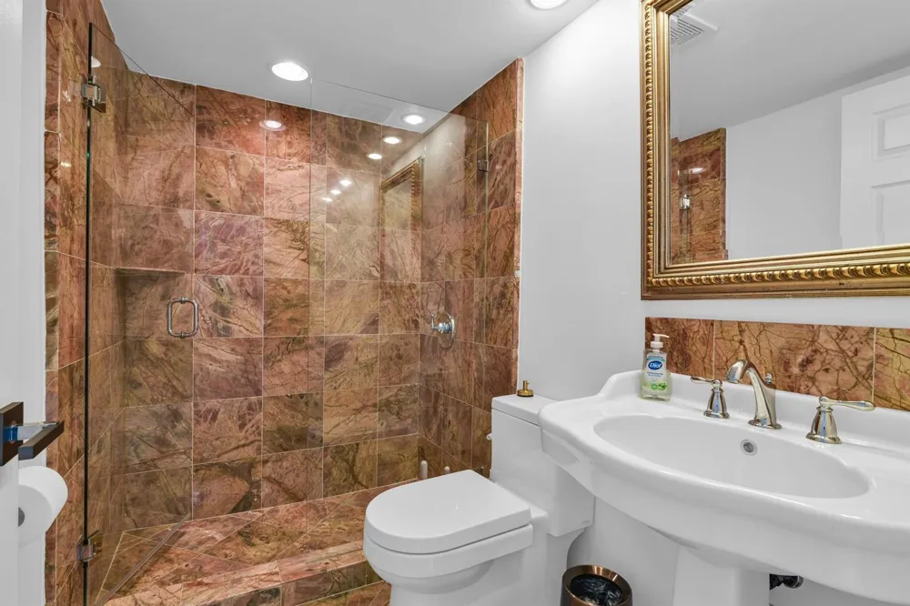753 Villa Portofino Circle Deerfield Beach, FL 33442